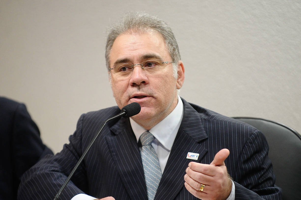 Marcelo Queiroga assume o Ministério da Saúde
